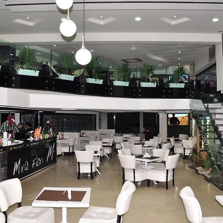 Val Fleuri Apartment With Balcony, Casablanca Luaran gambar