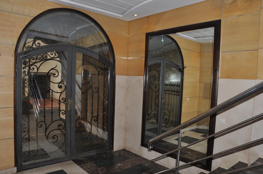 Val Fleuri Apartment With Balcony, Casablanca Luaran gambar